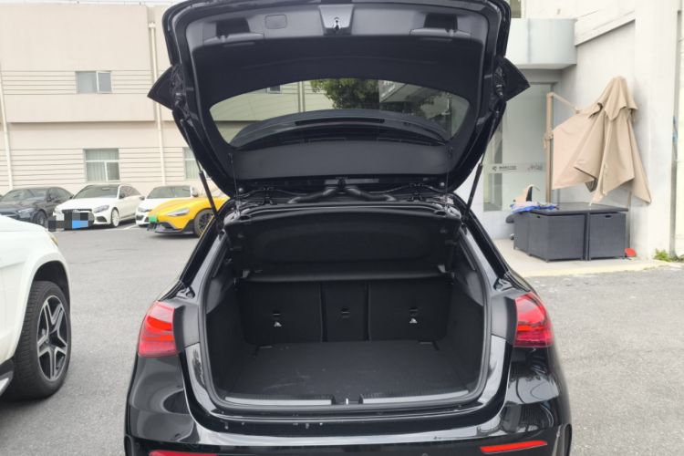 Used Mercedes-Benz A AMG 2025 AMG A 35 4MATIC Trunk