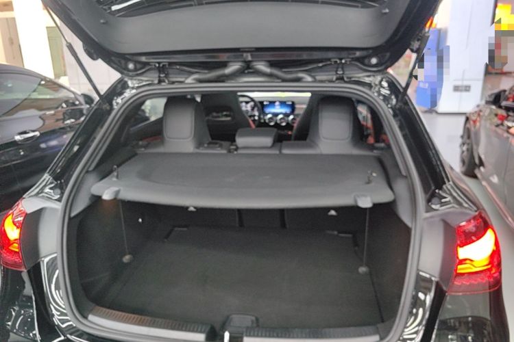 Used Mercedes-Benz A AMG 2025-Year Restyled AMG A 35 4MATIC Trunk