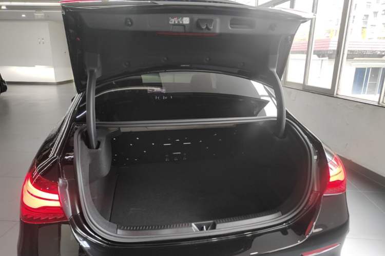 Used Mercedes-Benz A AMG 2025-Year Restyled AMG A 35 L 4MATIC Trunk