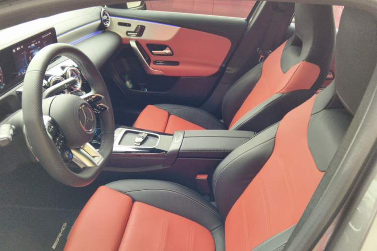 Used Mercedes-Benz A AMG 2025 AMG A 35 4MATIC Left Front Seat