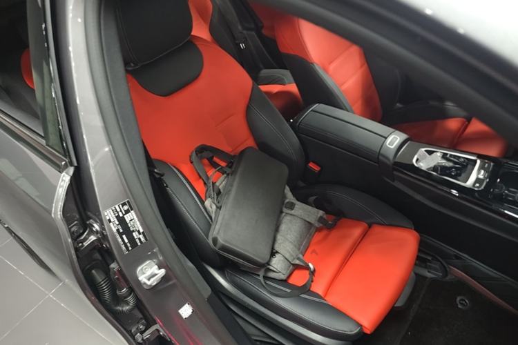 Used Mercedes-Benz A AMG 2025-Year Restyled AMG A 35 L 4MATIC Right Front Seat