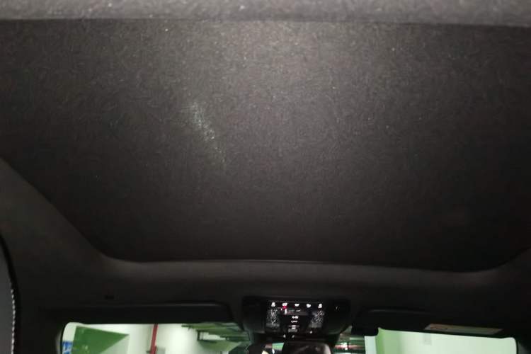 Used Mercedes-Benz A AMG 2025-Year Restyled AMG A 35 L 4MATIC Headliner