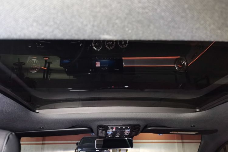 Used Mercedes-Benz A AMG 2025-Year Restyled AMG A 35 4MATIC Headliner