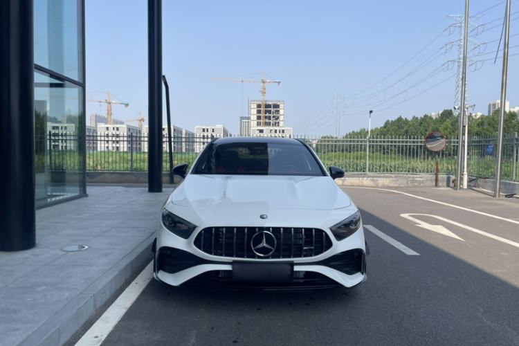 Used Mercedes-Benz A AMG 2025 AMG A 35 L 4MATIC Exterior 1