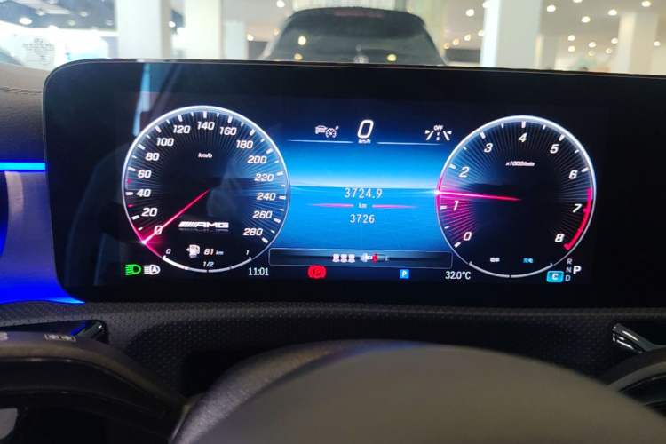 Used Mercedes-Benz A AMG 2025-Year Restyled AMG A 35 L 4MATIC Instrument Cluster