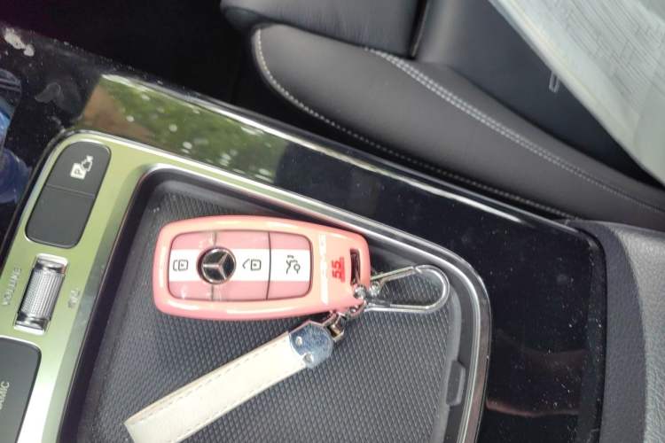 Used Mercedes-Benz A AMG 2025-Year Restyled AMG A 35 L 4MATIC Vehicle Key