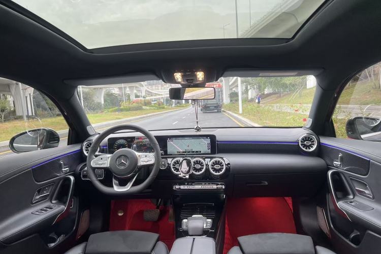 Used Mercedes-Benz A-Class 2020 Restyled A 200 L Sport Sedan Fashion Version Interior 5