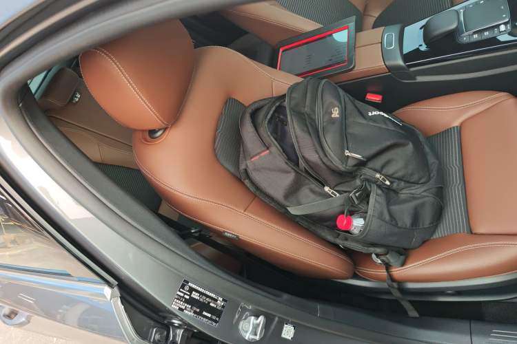 Used Mercedes-Benz A-Class 2022 Second Facelift A 200 Fashion Version Right Front Seat