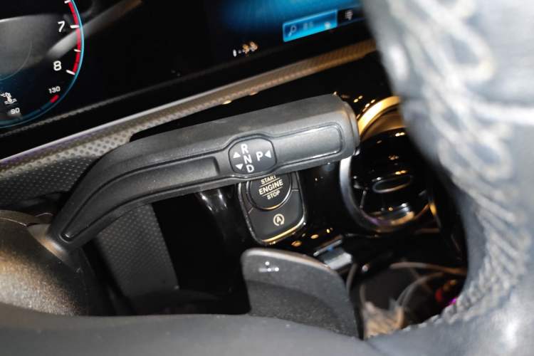 Used Mercedes-Benz A-Class 2020 Second Facelift A 180 L Sport Sedan Gear Lever