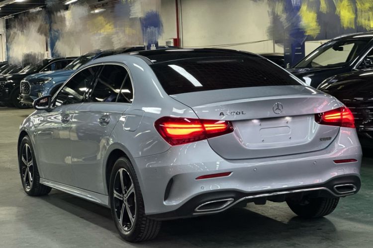 Used Mercedes-Benz A-Class 2025 A 200 L Fashion Model Exterior 4