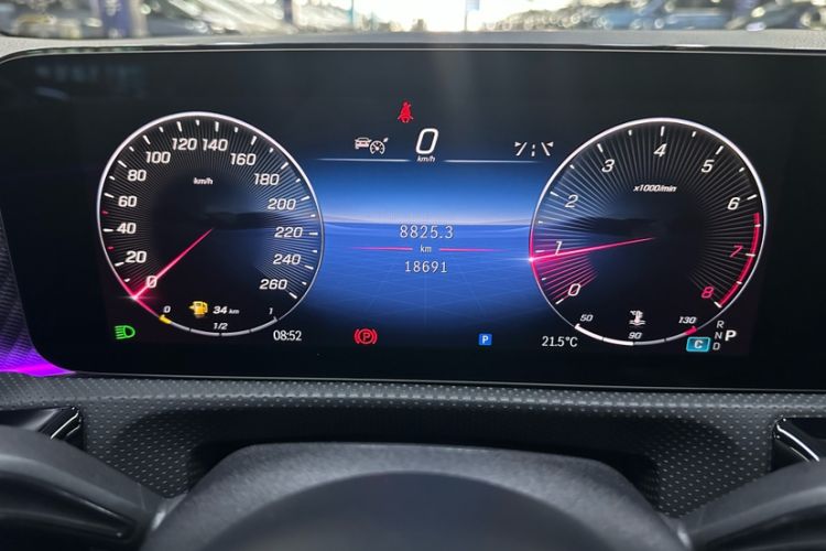 Used Mercedes-Benz A-Class 2025 A 200 L Fashion Model Odometer Close Up