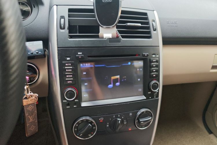 Used Mercedes-Benz A-Class 2011 A 160 Audio And AC Panel
