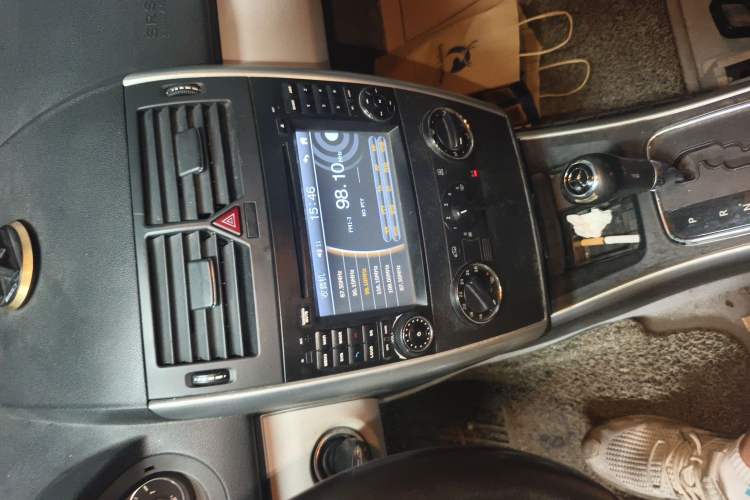 Used Mercedes-Benz A-Class 2011 A 160 Audio And AC Panel