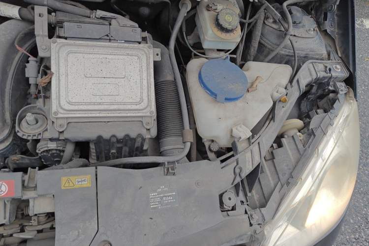 Used Mercedes-Benz A-Class 2011 A 160 Engine Bay Left