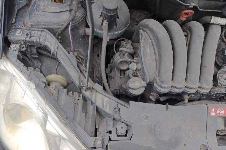 Used Mercedes-Benz A-Class 2011 A 160 Engine Bay Right