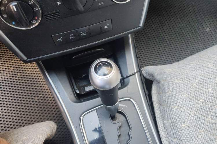 Used Mercedes-Benz A-Class 2011 A 180 Gear Lever