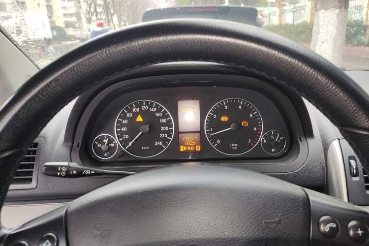 Used Mercedes-Benz A-Class 2011 A 160 Instrument Cluster