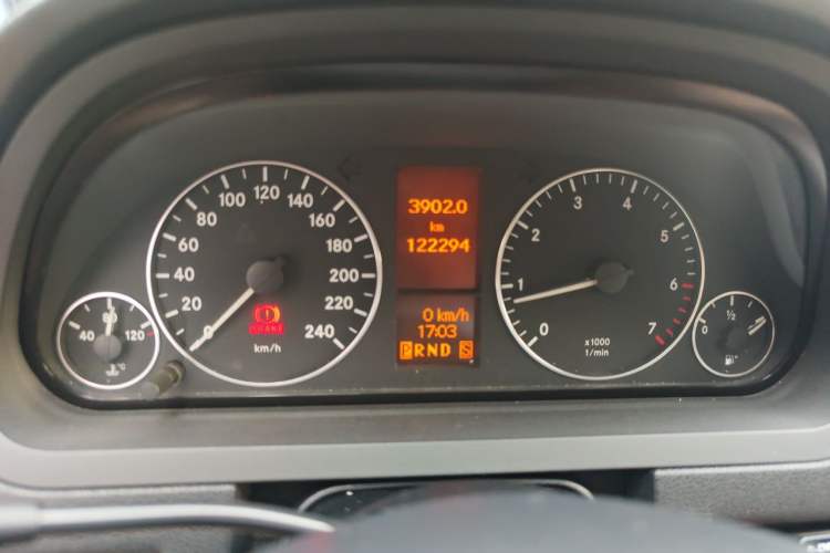 Used Mercedes-Benz A-Class 2011 A 160 Instrument Cluster