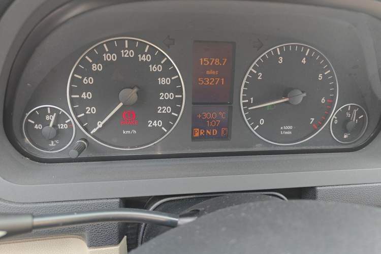 Used Mercedes-Benz A-Class 2011 A 160 Odometer Close Up