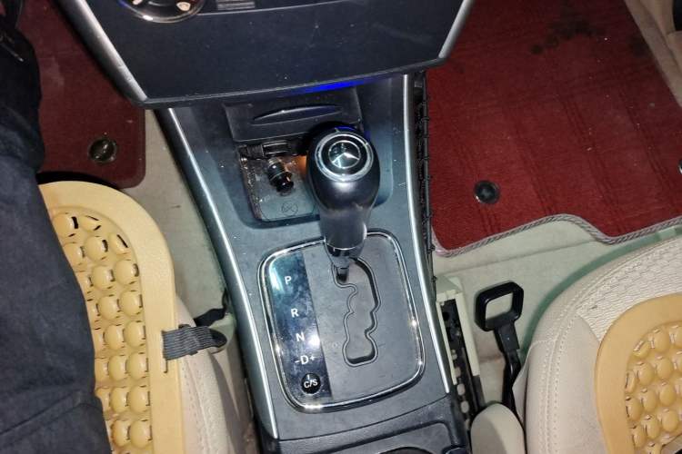 Used Mercedes-Benz A-Class 2011 A 160 Gear Lever