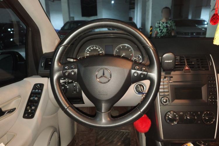 Used Mercedes-Benz A-Class 2011 A 160 Steering Wheel