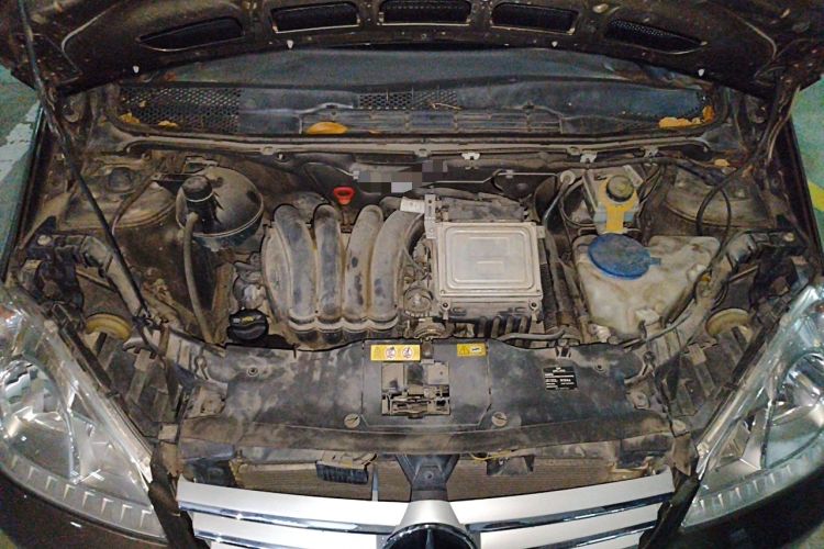 Used Mercedes-Benz A-Class 2011 A 160 Engine Bay