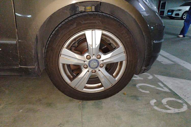 Used Mercedes-Benz A-Class 2011 A 160 Right Front Wheel Hub