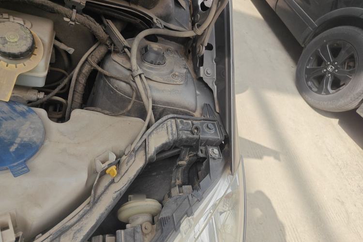 Used Mercedes-Benz A-Class 2011 A 180 Engine Bay Left