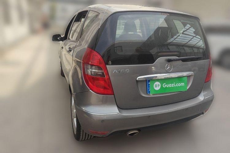 Used Mercedes-Benz A-Class 2011 A 180 Exterior 4