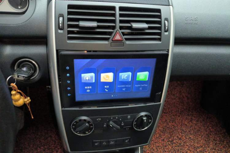 Used Mercedes-Benz A-Class 2011 A 180 Audio And AC Panel