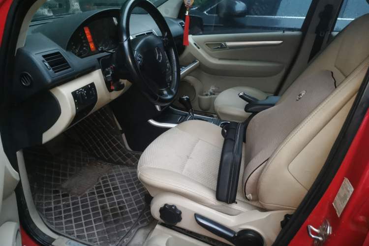 Used Mercedes-Benz A-Class 2011 A 160 Driver Seat