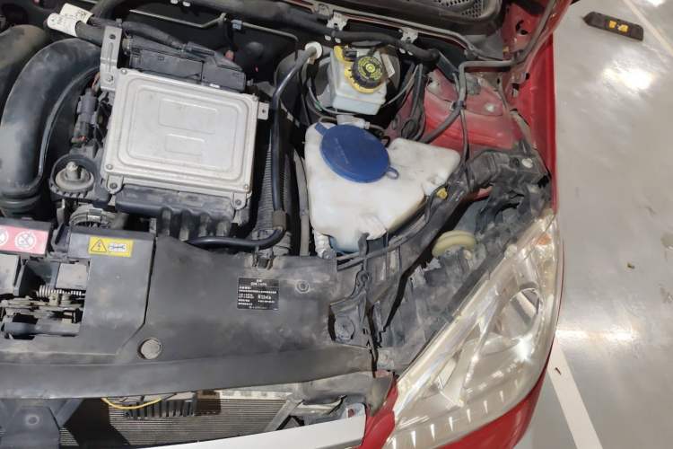 Used Mercedes-Benz A-Class 2011 A 160 Engine Bay Left