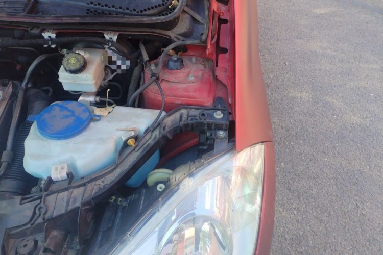 Used Mercedes-Benz A-Class 2011 A 160 Engine Bay Left