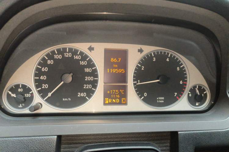 Used Mercedes-Benz A-Class 2011 A 180 Instrument Cluster