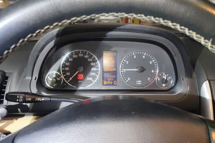 Used Mercedes-Benz A-Class 2011 A 160 Instrument Cluster