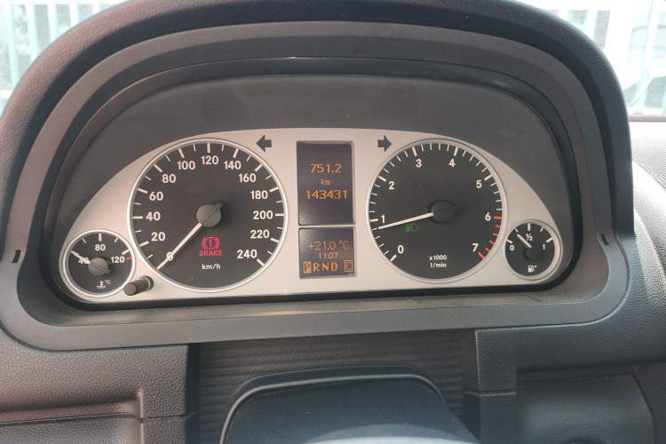 Used Mercedes-Benz A-Class 2011 A 180 Instrument Cluster