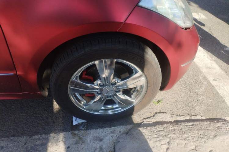 Used Mercedes-Benz A-Class 2011 A 160 Right Front Wheel Hub