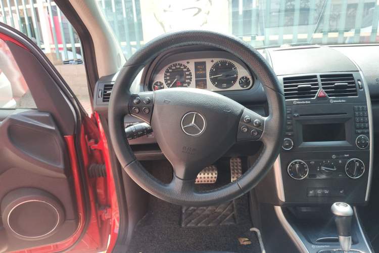 Used Mercedes-Benz A-Class 2011 A 180 Steering Wheel