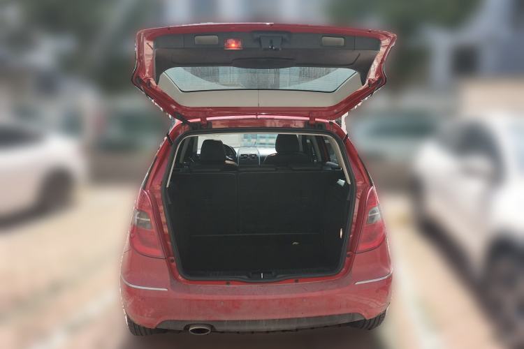 Used Mercedes-Benz A-Class 2011 A 180 Trunk