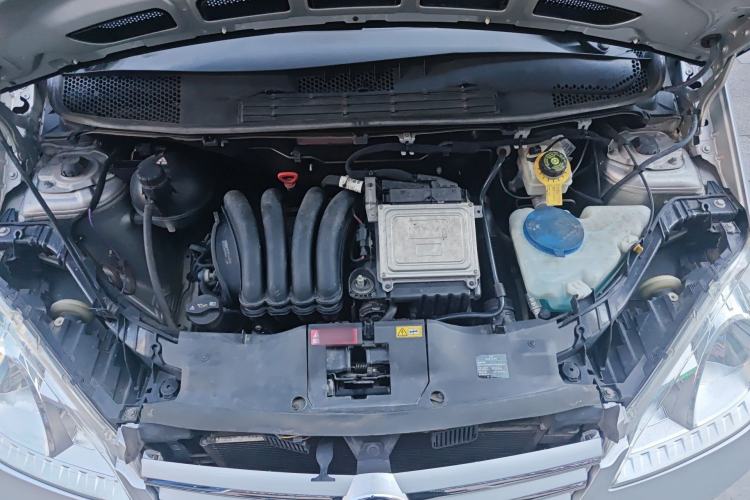 Used Mercedes-Benz A-Class 2011 A 160 Engine Bay