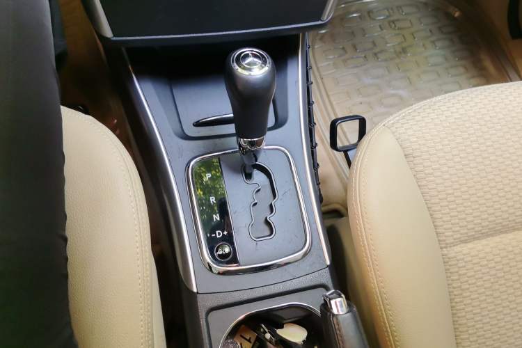 Used Mercedes-Benz A-Class 2011 A 160 Gear Lever