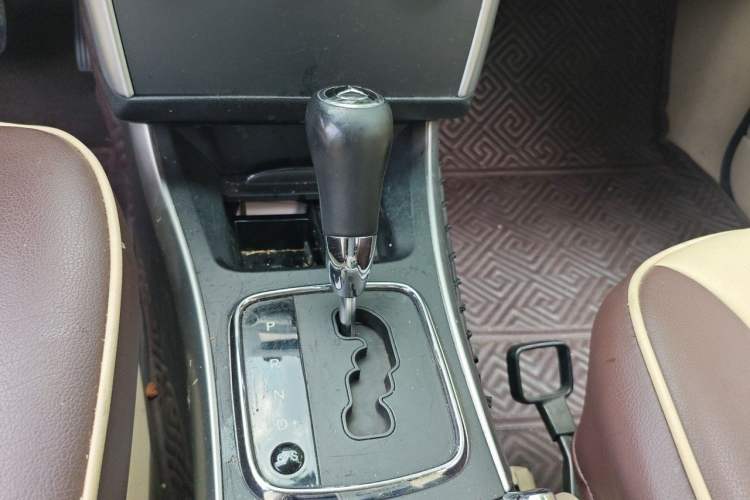 Used Mercedes-Benz A-Class 2011 A 160 Gear Lever