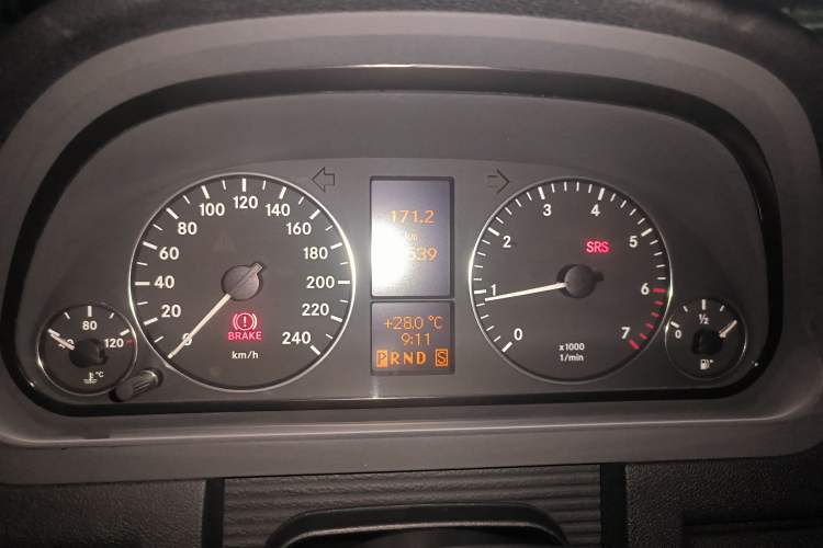 Used Mercedes-Benz A-Class 2011 A 160 Instrument Cluster
