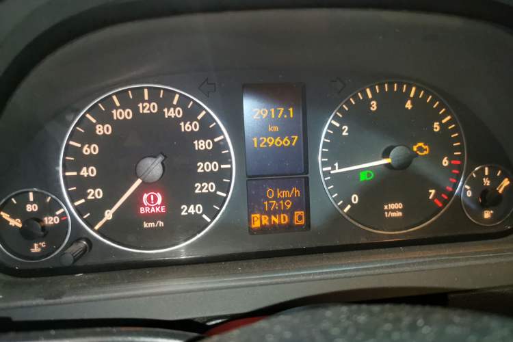 Used Mercedes-Benz A-Class 2011 A 160 Odometer Close Up