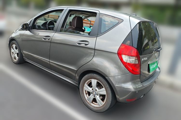 Used Mercedes-Benz A-Class 2011 A 160 Rear Left 45 Deg