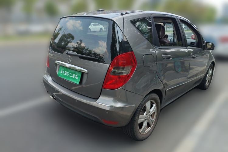 Used Mercedes-Benz A-Class 2011 A 160 Rear Right 45 Deg