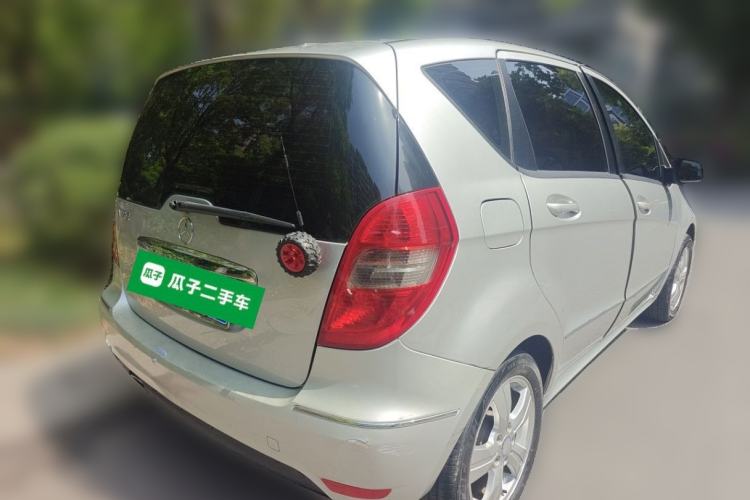 Used Mercedes-Benz A-Class 2011 A 160 Rear Right 45 Deg