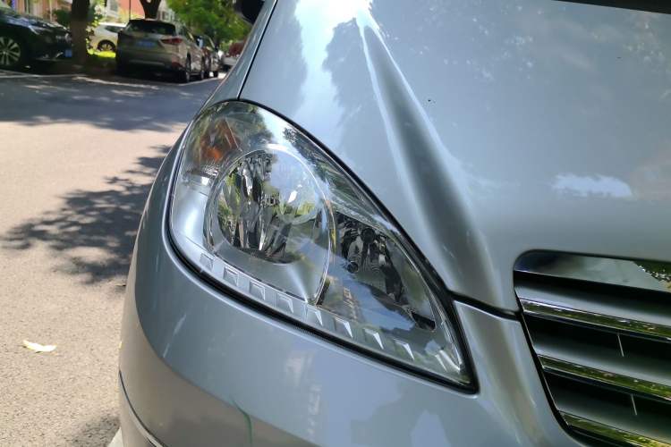 Used Mercedes-Benz A-Class 2011 A 160 Right Front Headlight