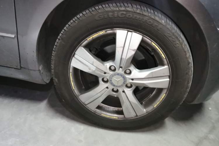 Used Mercedes-Benz A-Class 2011 A 160 Right Front Wheel Hub