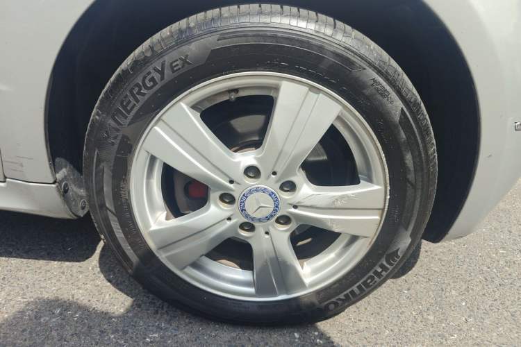 Used Mercedes-Benz A-Class 2011 A 160 Right Front Wheel Hub